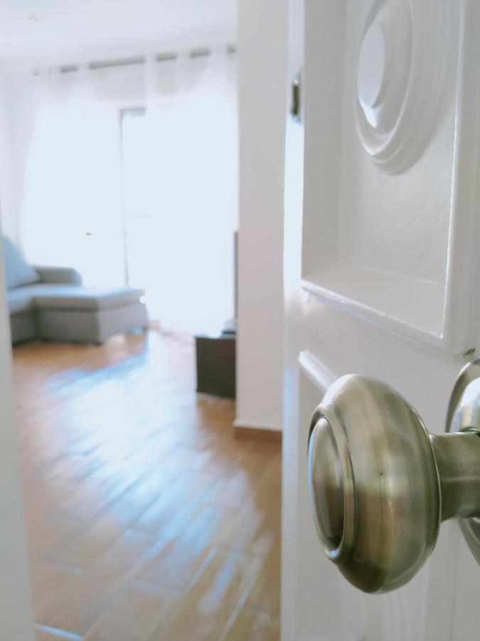 Apartamento Del Mercado Apartment Аямонте Екстериор снимка