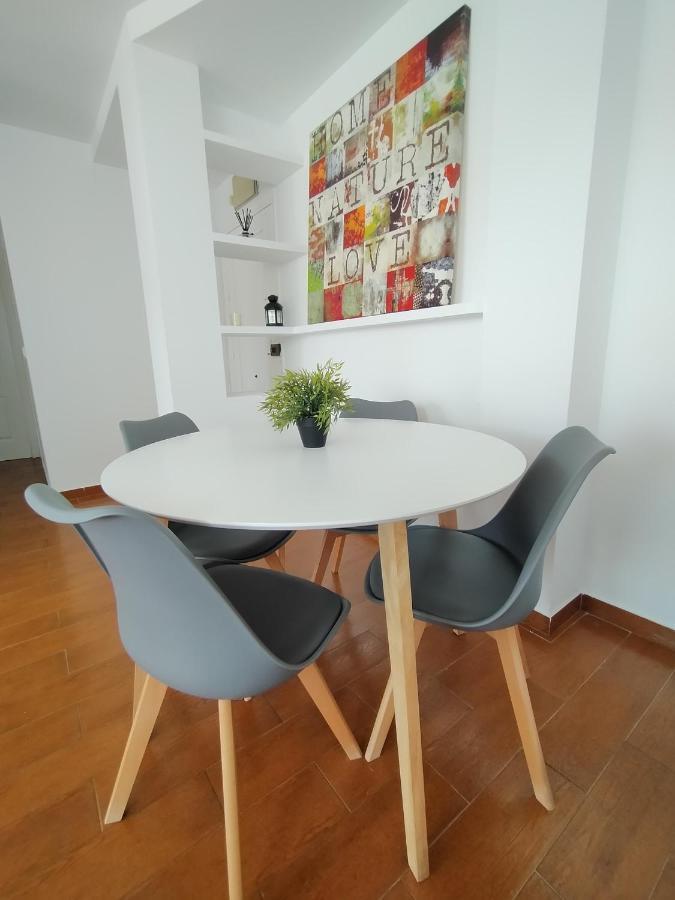 Apartamento Del Mercado Apartment Аямонте Екстериор снимка
